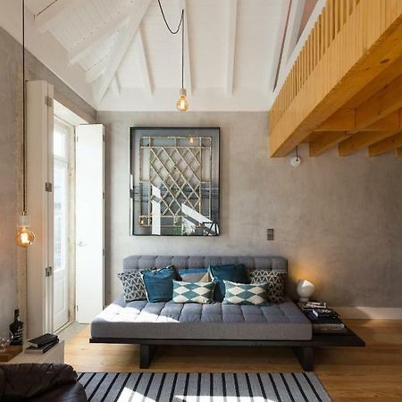 Апартаменты Gold & Grey Loft Almada Порту Экстерьер фото