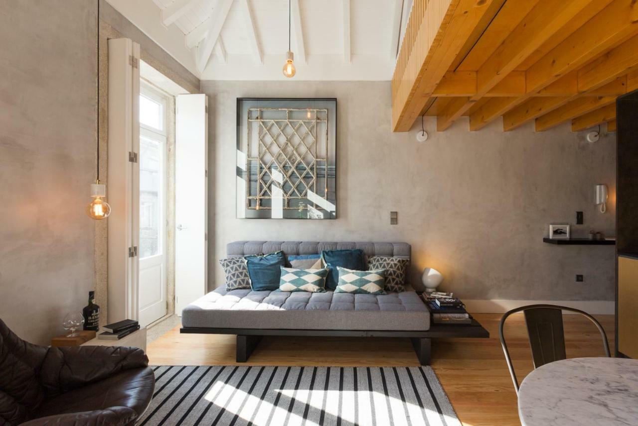 Апартаменты Gold & Grey Loft Almada Порту Экстерьер фото
